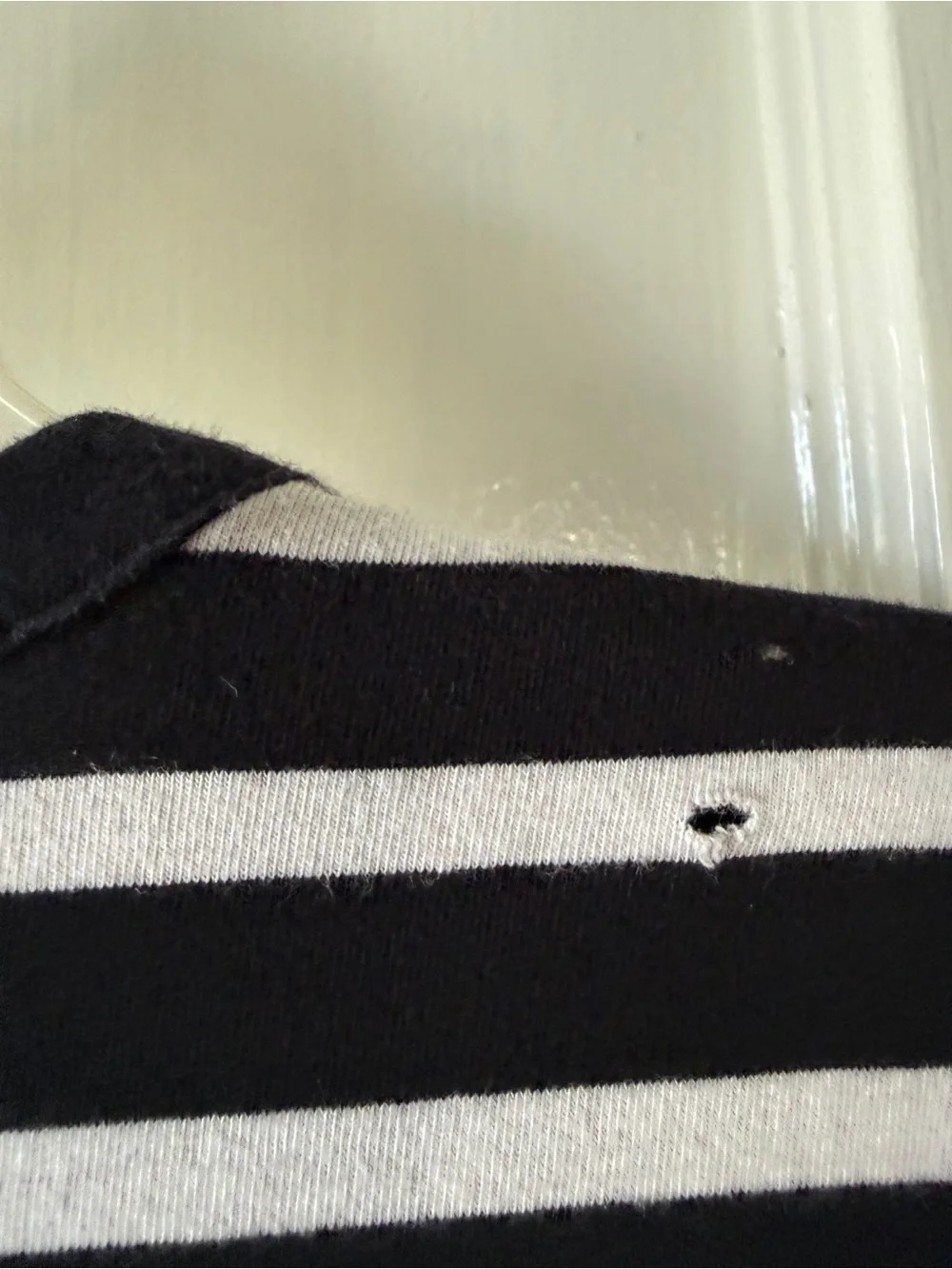 Michael Kors size S Black & White Striped V-Neck Long Sleeve Top